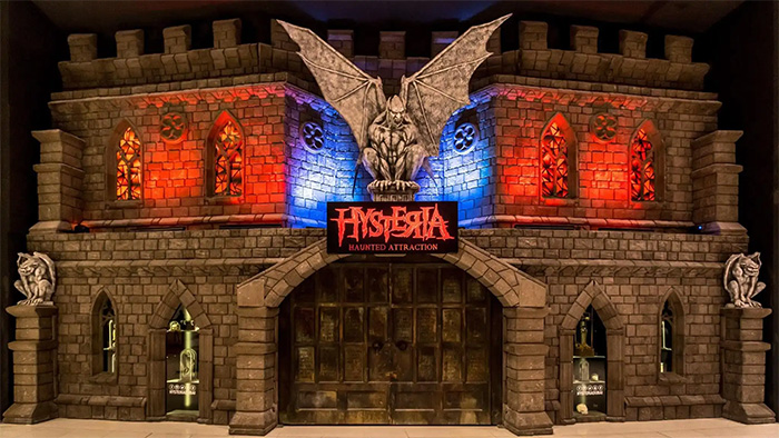 خانه وحشت هیستریا، امکان عبور از تونلهای وحشتناک و مشاهده آثار وحشت و هیجان آور