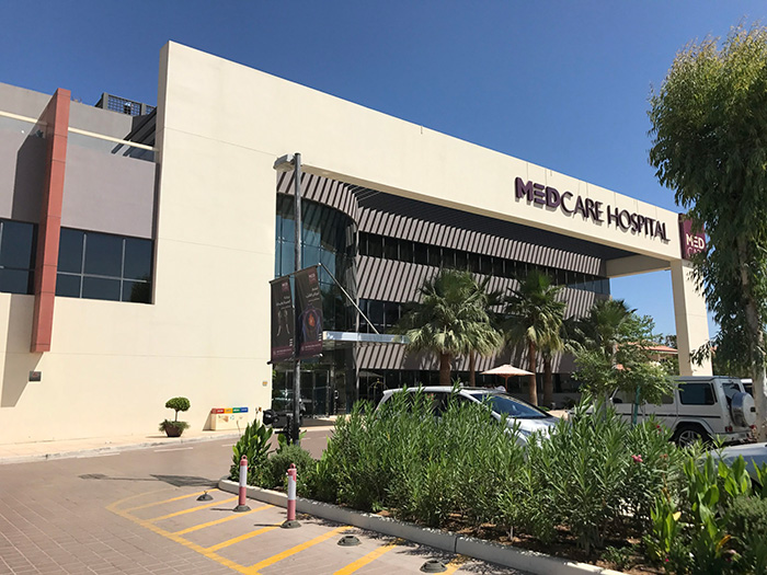 خرید ملک در دبی مارینا دسترسی آسان به مراکز خرید، مدارس بینالمللی، مراکز درمانی پیشرفته و محیطی مناسب برای پیادهروی و زندگی رفاهی دلپذیر فراهم میکند.