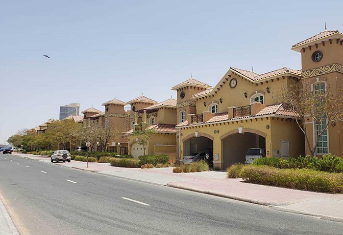 زندگی در اسپرت سیتی دبی ترکیبی دل‌پذیر از آرامش، رفاه و سبک زندگی مدرن است.