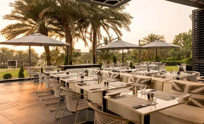 رستوران گیلز (Giles)