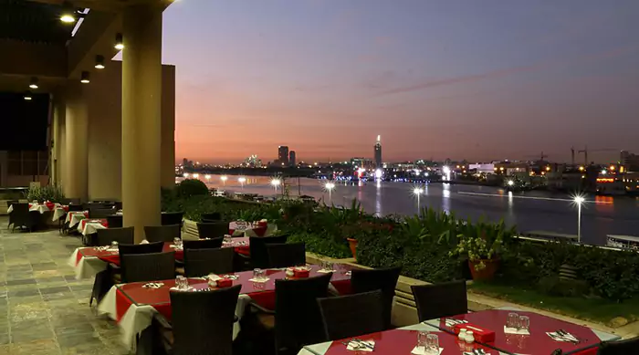 رستورانهای خیابان شیخ زاید دبی