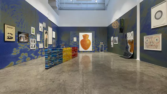 گالری خط سوم (Third Line Gallery)