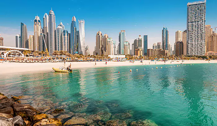 معرفی بهترین سواحل دبی با امکانات، تفریحات و دسترسی