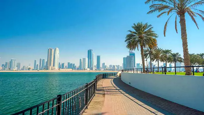 ساحل الممرز (Al Mamraz Beach)