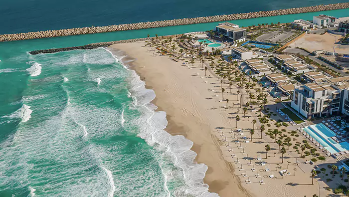 ساحل نیکی (Nikki Beach)