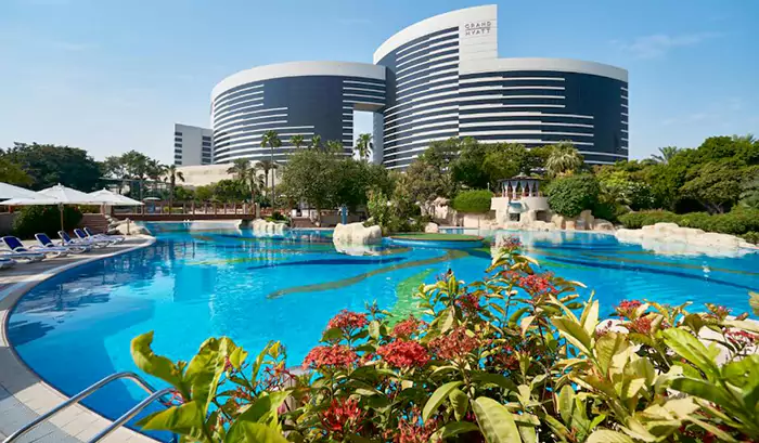 هتل گرند حیات